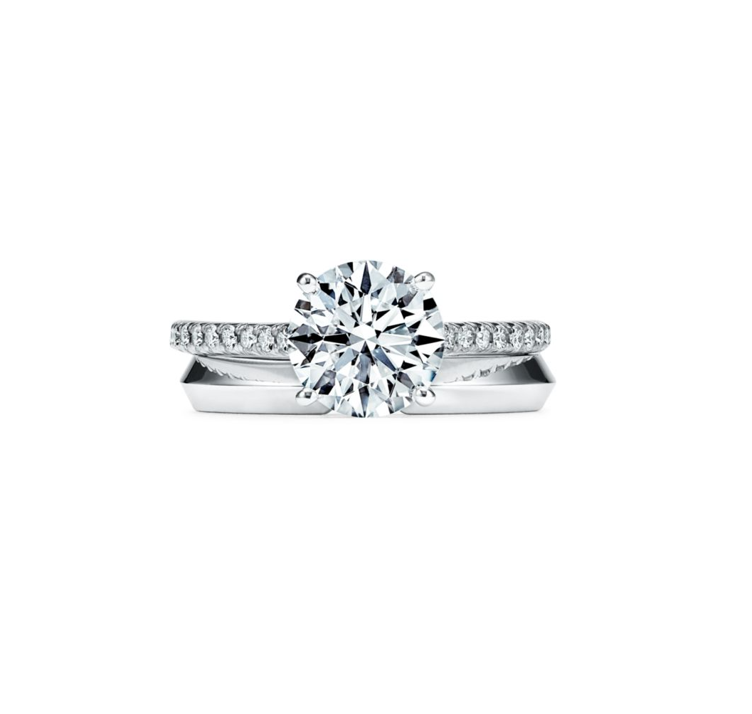 Vara Brilliant Round Engagement Ring